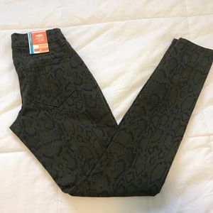 Old Navy green snake print jeans